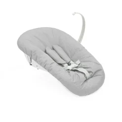 Stokke Tripp Trapp Stoel Bundel met BabySet² Vanilla White en Newborn Set Vanilla White