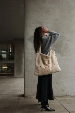 Studio Noos Mom Bag Teddy Hearts Ecru